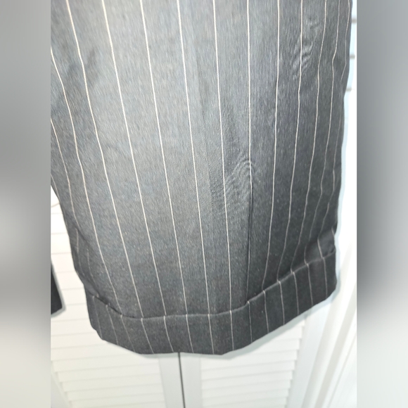 Isaac Mizrahi Women's 4 Wide Leg Pinstripe Pants - Picture 2 of 12